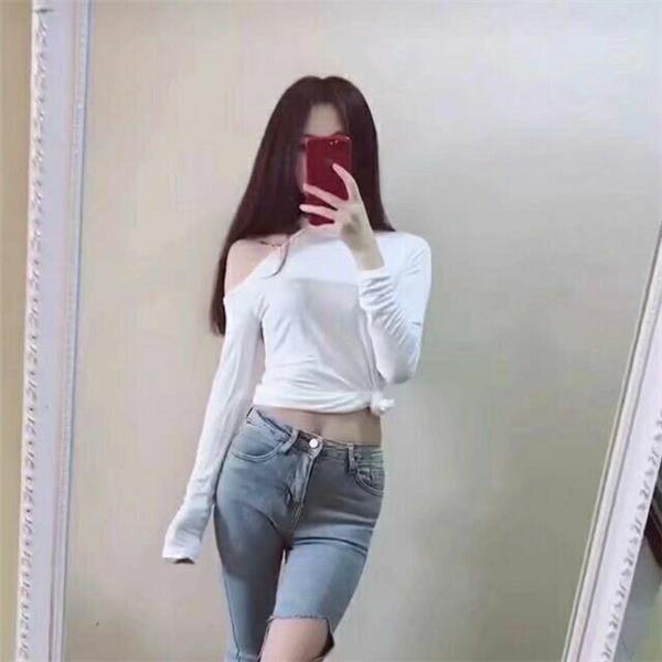 黑丝长腿模特兼职完美体验